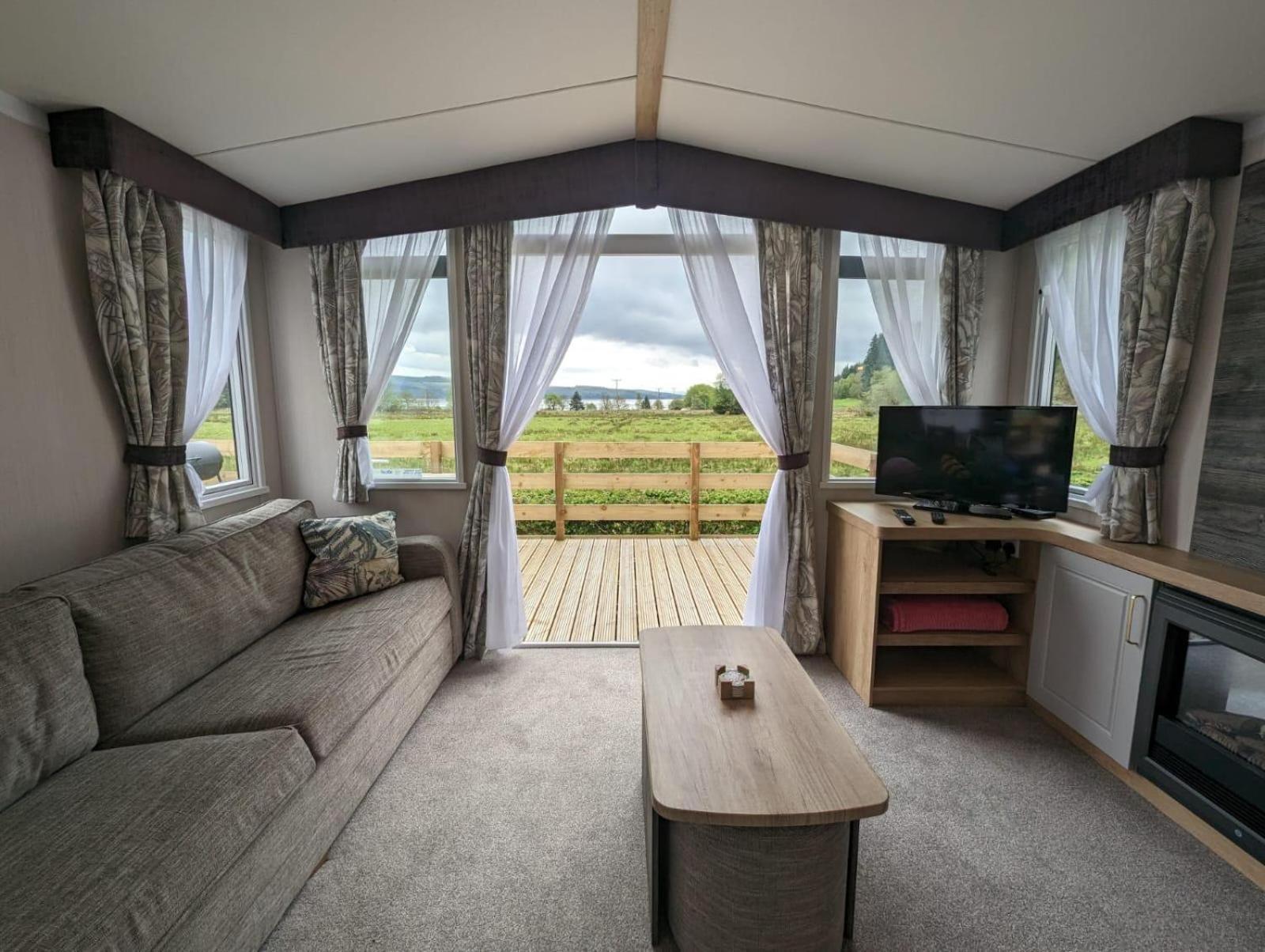 Swift Bordeaux Sea View No 3 Villa ดูนูน ภายนอก รูปภาพ
