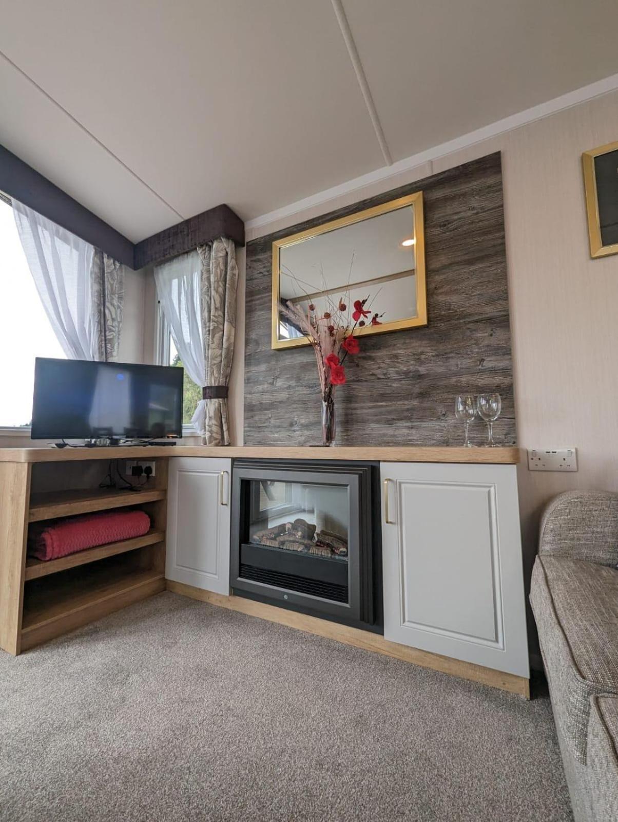 Swift Bordeaux Sea View No 3 Villa ดูนูน ภายนอก รูปภาพ